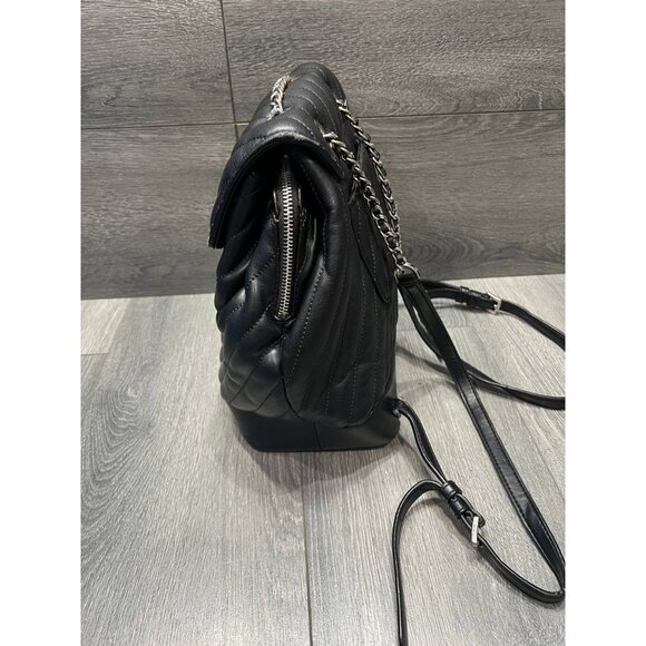 Share MICHAEL KORS ROSE BLACK MEDIUM BACKPACK QUILTED BLACK SILVER B000421 main image 4
